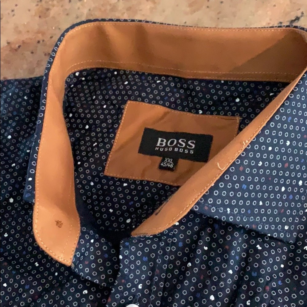 Hugo Boss Boys dress shirt - Picture 2 of 5